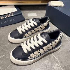 Christian Dior Low Shoes